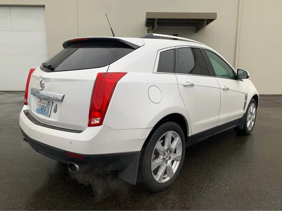 2010 Cadillac SRX - Image 8 of 12