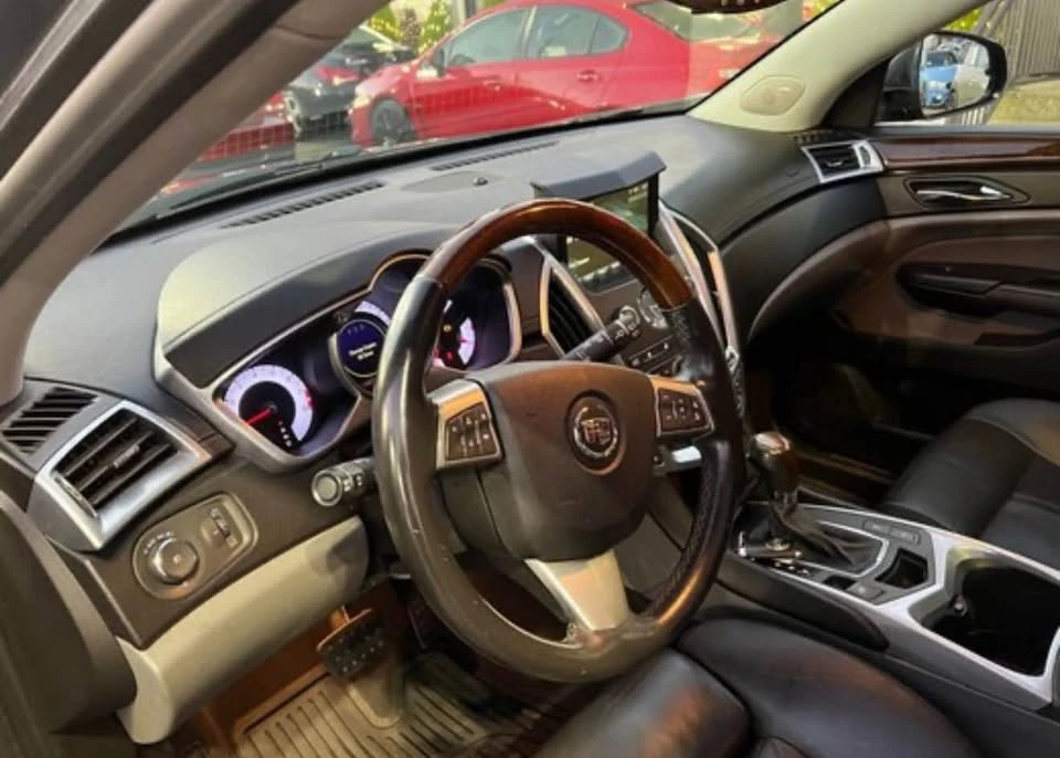 2010 Cadillac SRX - Image 7 of 10