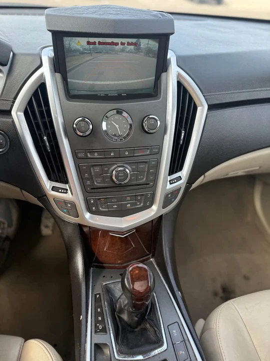 2010 Cadillac SRX - Image 5 of 18