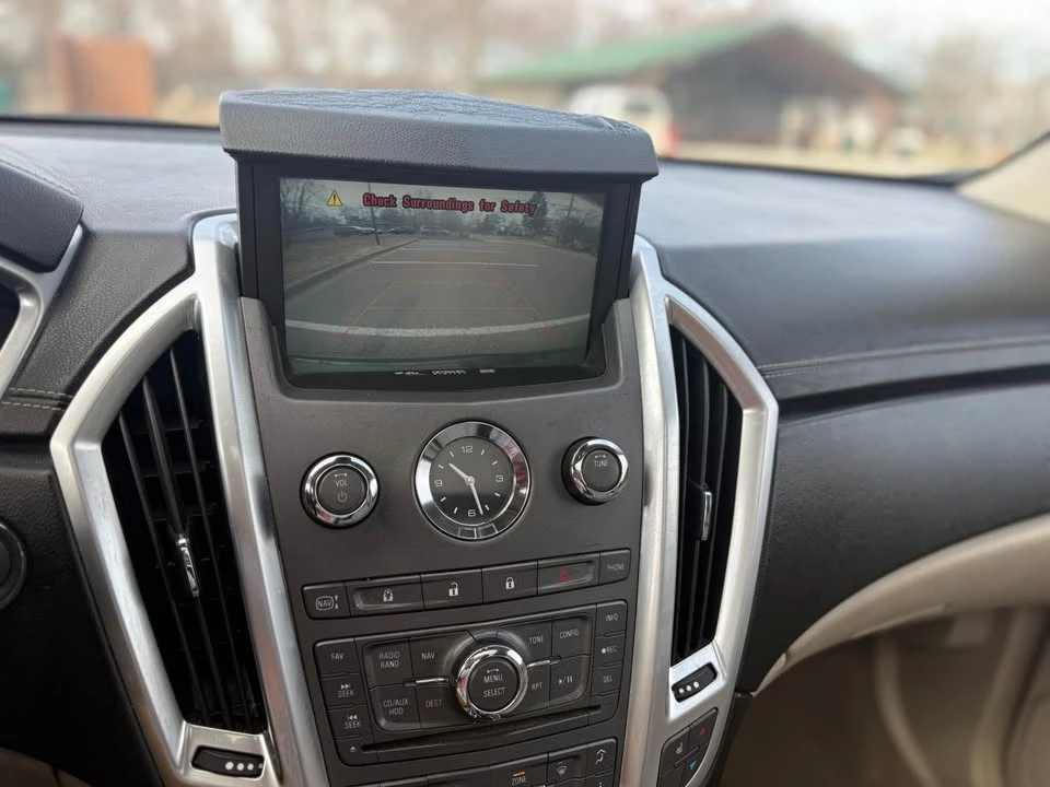 2010 Cadillac SRX - Image 6 of 18