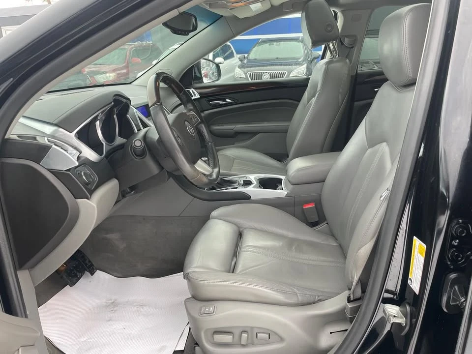 2010 Cadillac SRX - Image 10 of 16