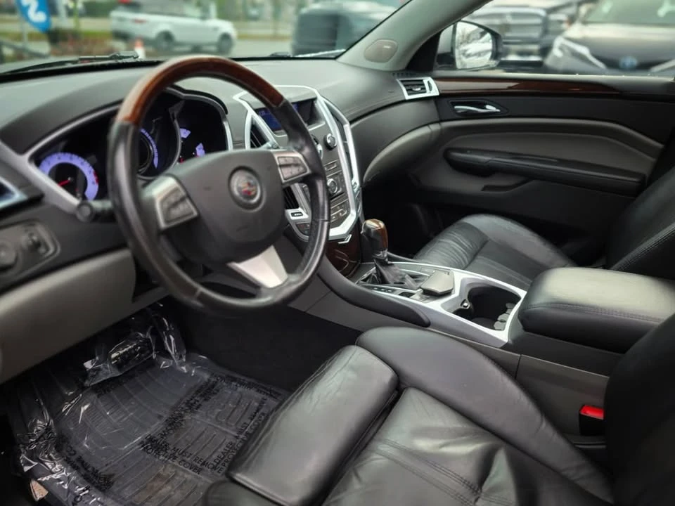 2010 Cadillac SRX - Image 10 of 19