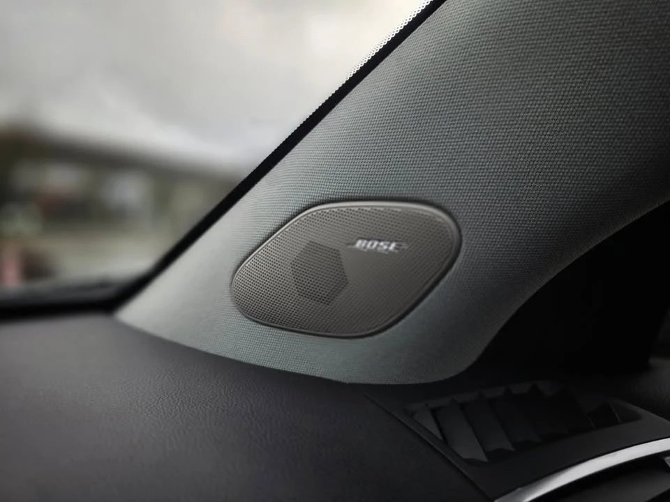 2010 Cadillac SRX - Image 18 of 19
