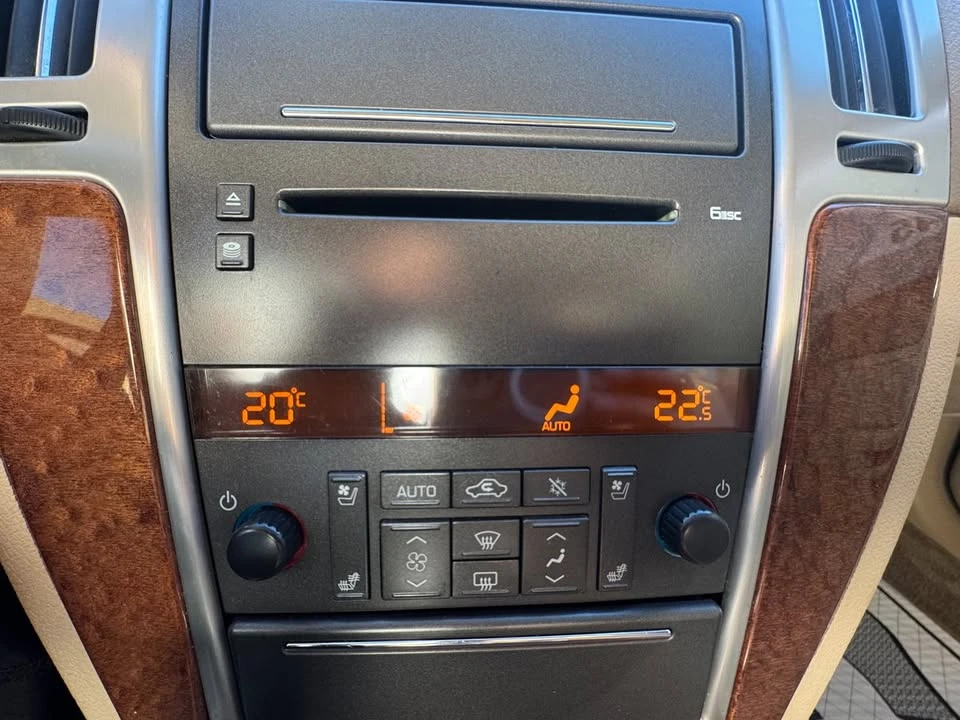 2010 Cadillac STS - Image 19 of 19