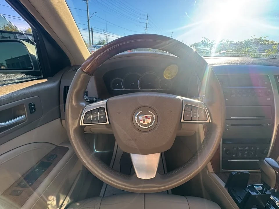 2010 Cadillac STS - Image 9 of 20