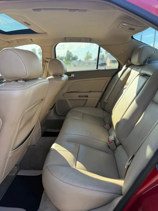 2010 Cadillac STS - Image 10 of 15