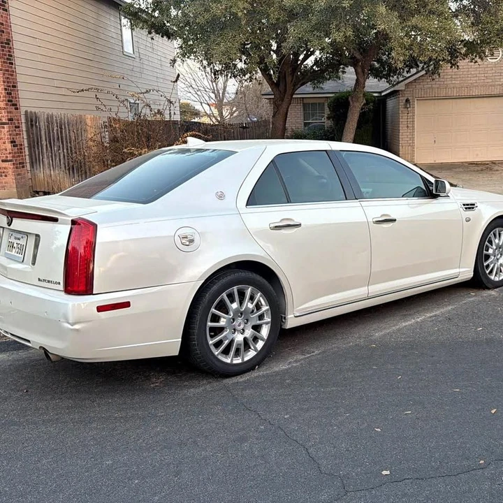 2010 Cadillac STS - Image 2 of 9