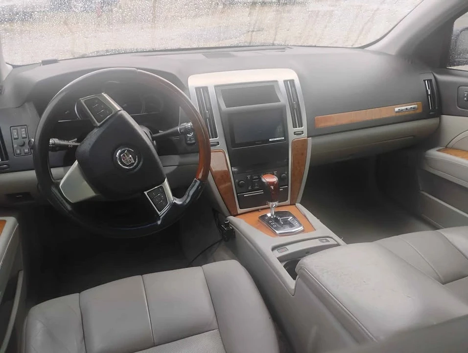 2010 Cadillac STS - Image 11 of 11