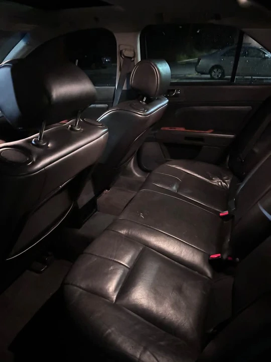 2010 Cadillac STS - Image 6 of 6