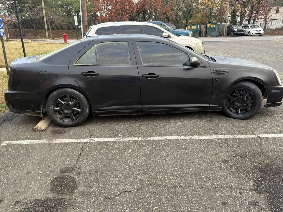 2010 Cadillac STS - Image 2 of 7
