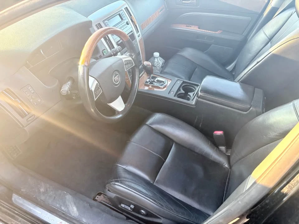 2010 Cadillac STS - Image 3 of 9