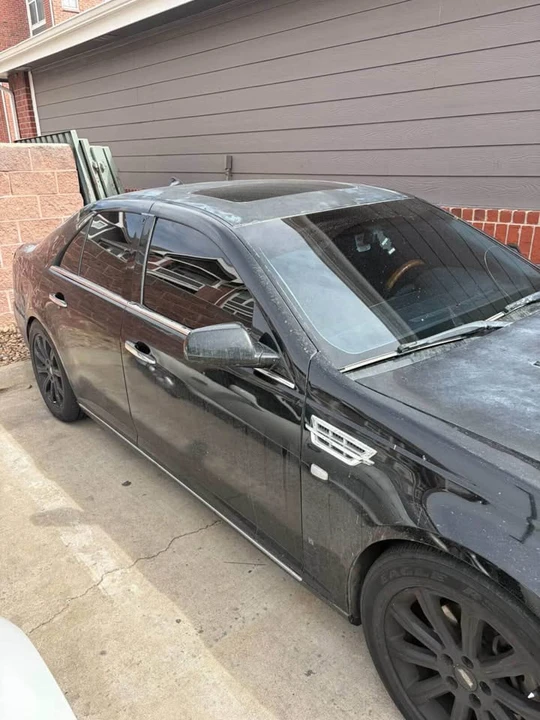 2010 Cadillac STS - Image 3 of 9