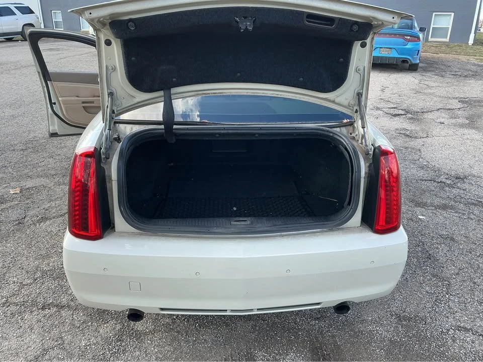 2010 Cadillac STS - Image 7 of 14