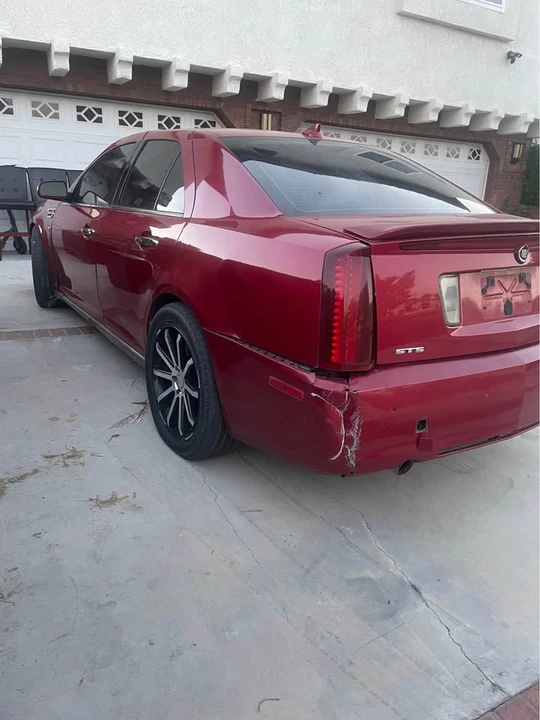 2010 Cadillac STS - Image 4 of 11