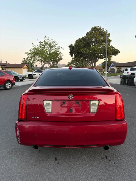 2010 Cadillac STS - Image 13 of 14