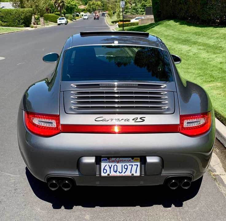 2010 Porsche 997 Carrera 4S - Image 2 of 15
