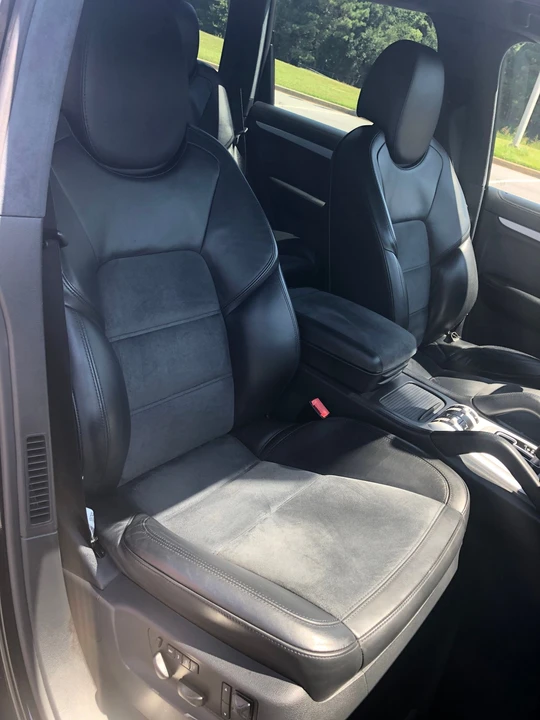 2010 Porsche 955/957 Cayenne GTS - Image 10 of 13