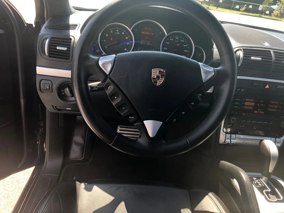 2010 Porsche 955/957 Cayenne GTS - Image 5 of 13