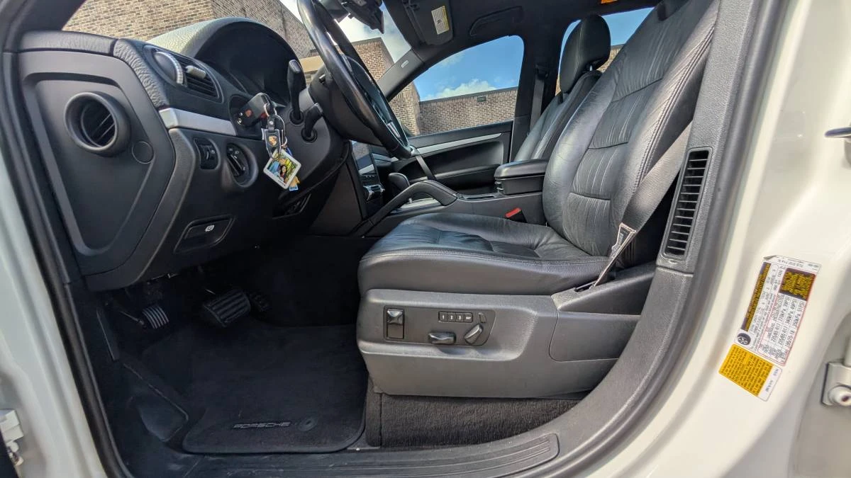 2010 Porsche 955/957 Cayenne - Image 15 of 24
