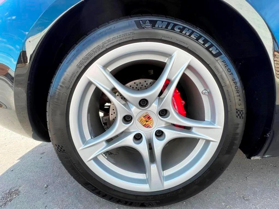 2010 Porsche 987 Cayman S - Image 15 of 31
