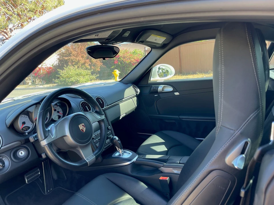 2010 Porsche 987 Cayman S - Image 26 of 31