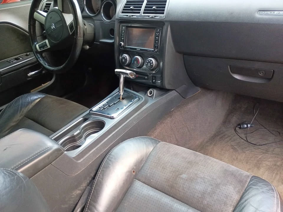 2010 Dodge Challenger SRT8 & 392 3rd Gen - Image 6 of 10