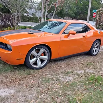 2010 Dodge Challenger SRT8 6.1 Hemi