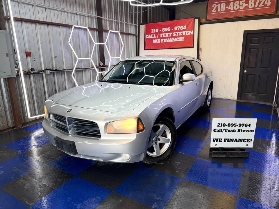 2010 Dodge Charger 6th Gen - Image 2 of 13