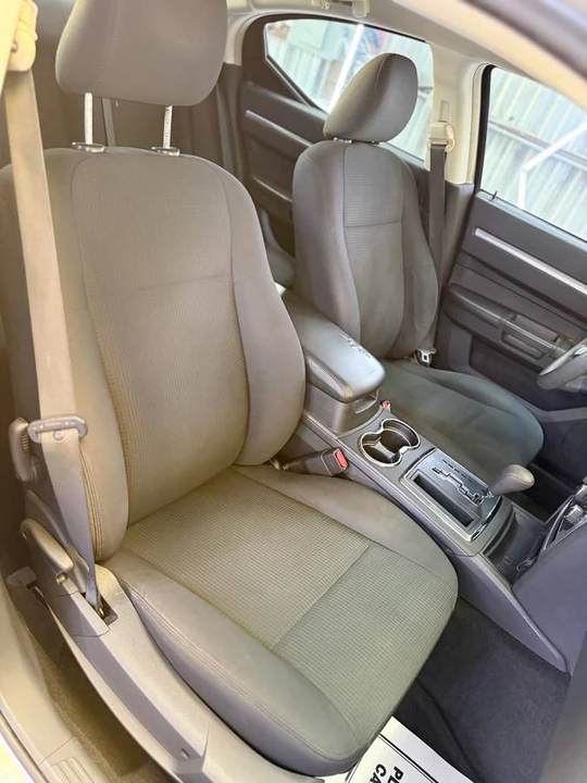 2010 Dodge Charger 6th Gen - Image 7 of 13