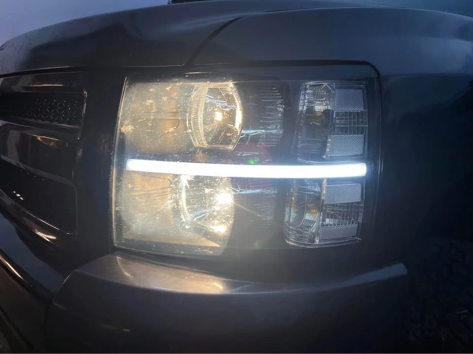 2010 Chevrolet Silverado 2nd Gen - Image 2 of 9