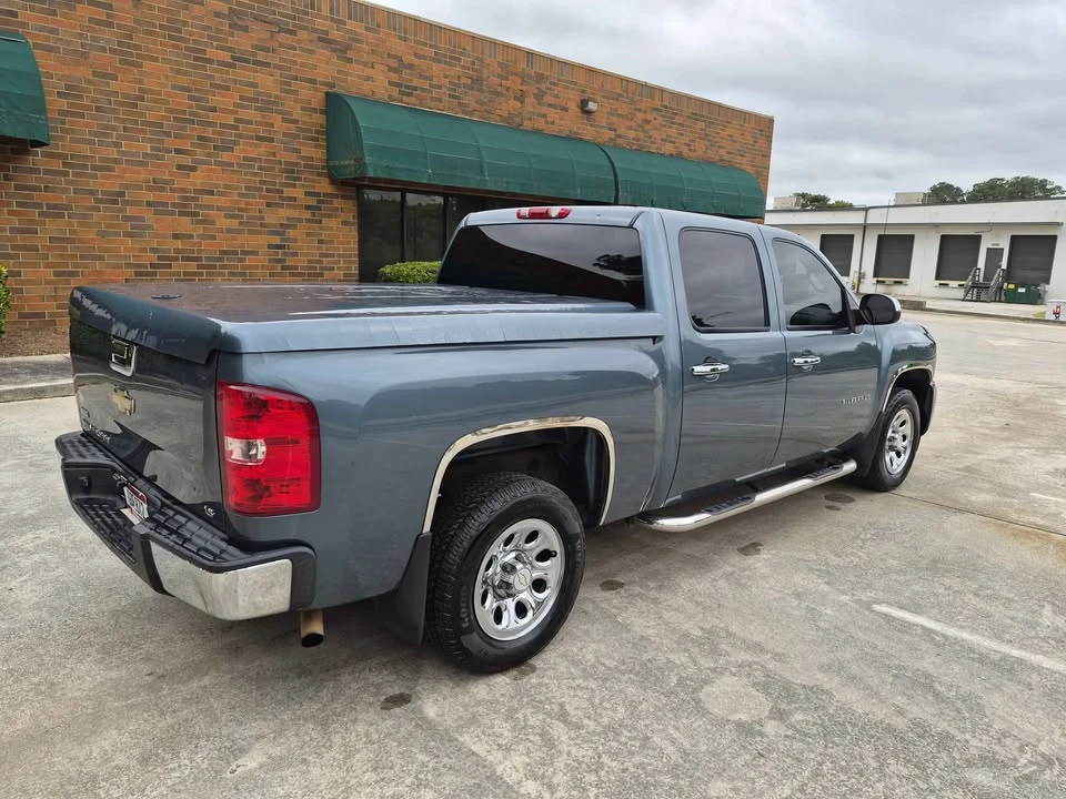 2010 Chevrolet Silverado 2nd Gen - Image 5 of 10