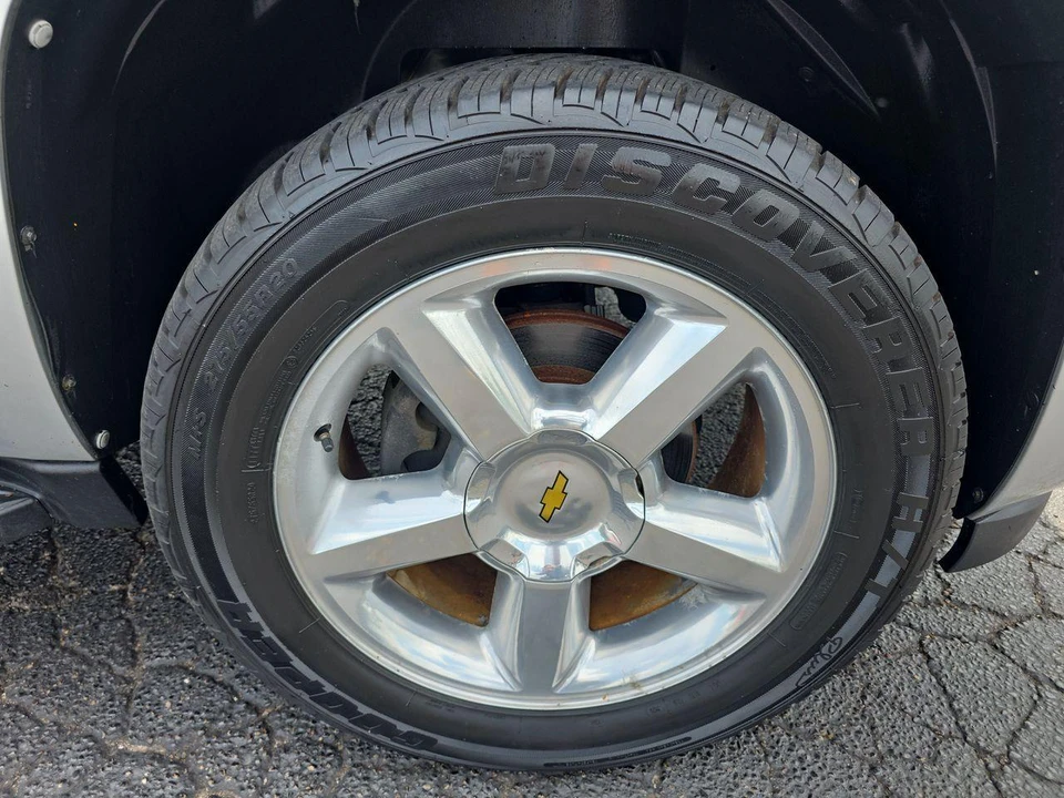 2010 Chevrolet Avalanche - Image 16 of 31