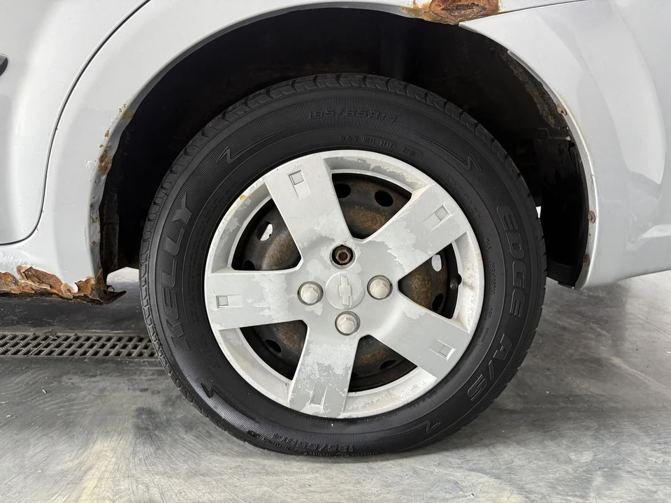 2010 Chevrolet Aveo/Sonic - Image 15 of 17
