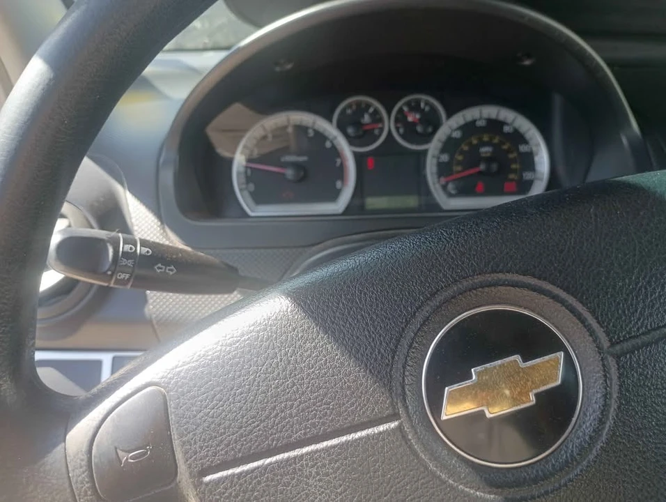 2010 Chevrolet Aveo/Sonic - Image 7 of 9