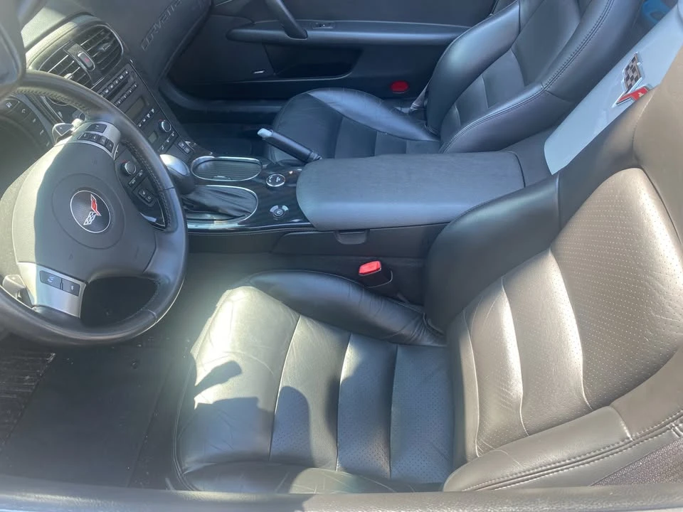 2010 Chevrolet Corvette C6 - Image 19 of 20