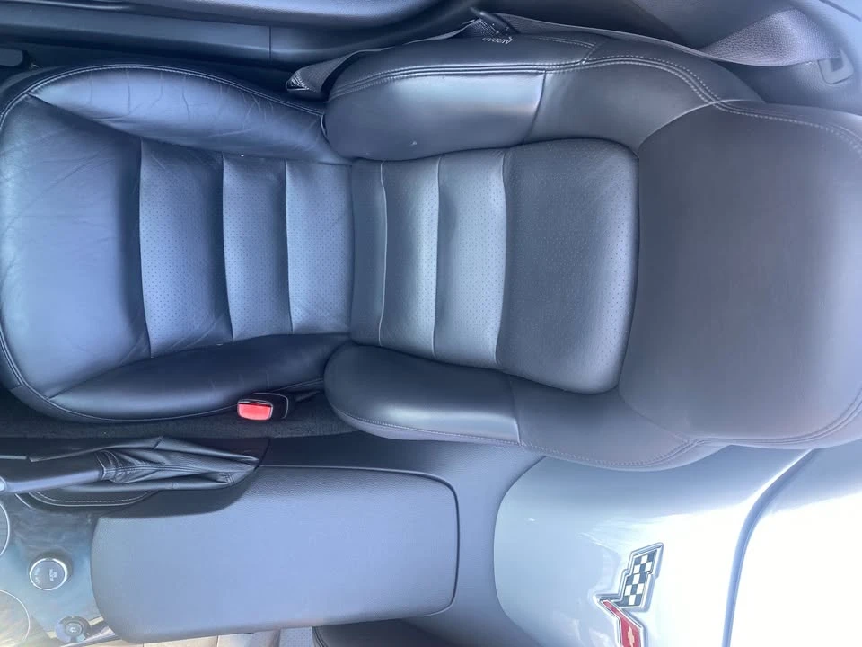 2010 Chevrolet Corvette C6 - Image 14 of 20