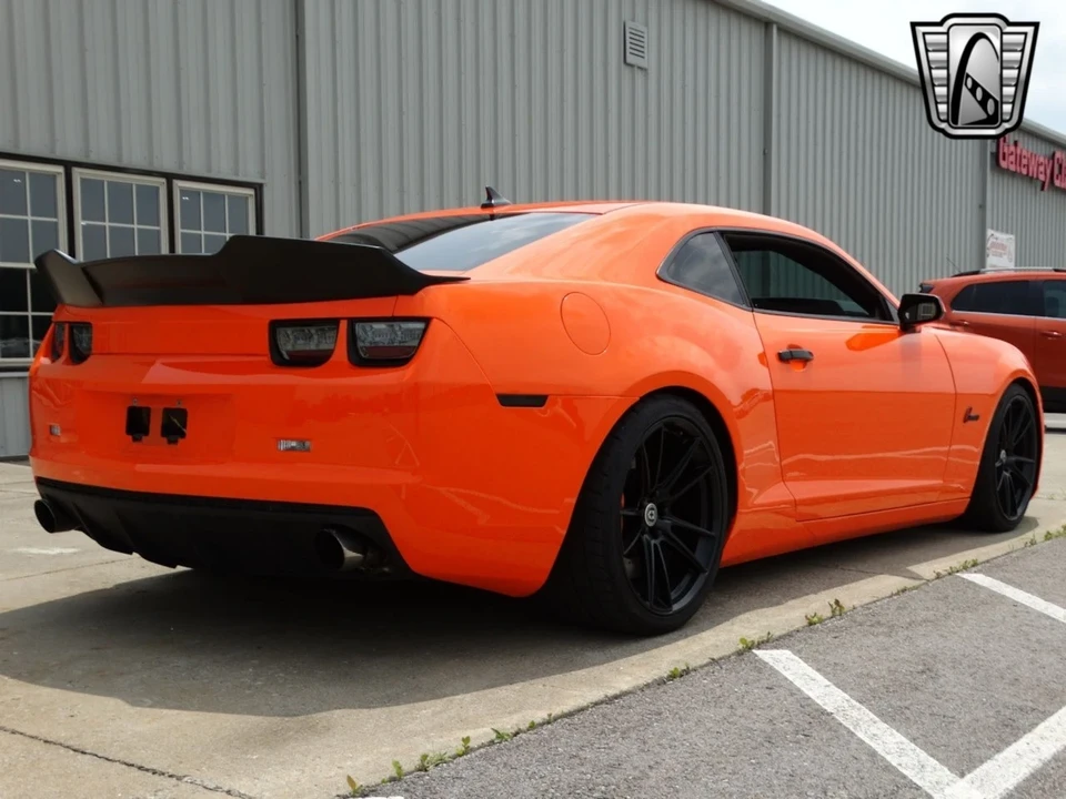 2010 Chevrolet Camaro 5th Gen - Image 9 of 21