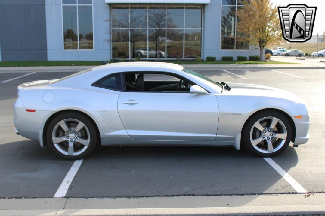 2010 Chevrolet Camaro 5th Gen - Image 8 of 12