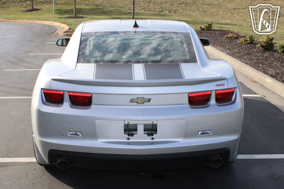 2010 Chevrolet Camaro 5th Gen - Image 5 of 12