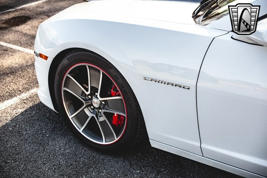 2010 Chevrolet Camaro 5th Gen - Image 13 of 21