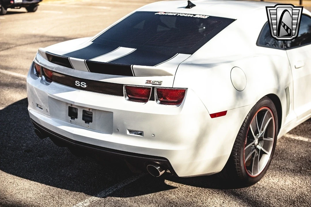 2010 Chevrolet Camaro 5th Gen - Image 15 of 21