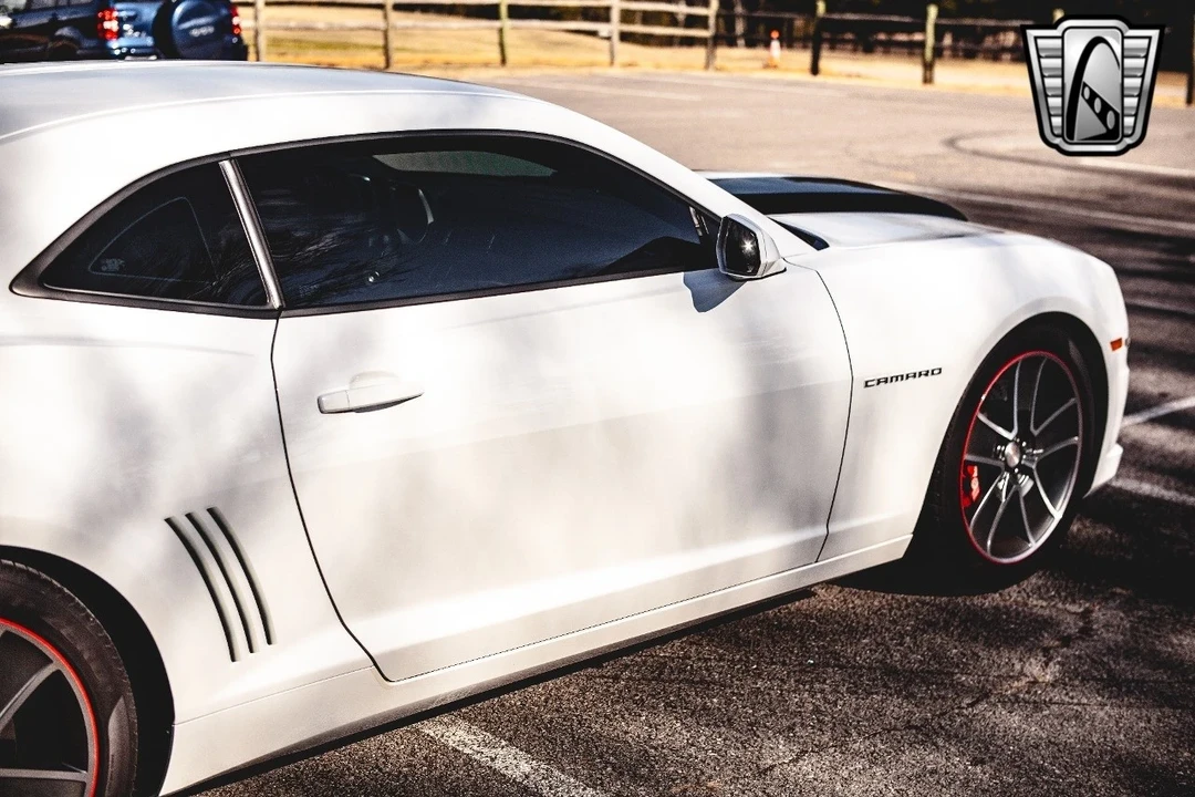 2010 Chevrolet Camaro 5th Gen - Image 16 of 21