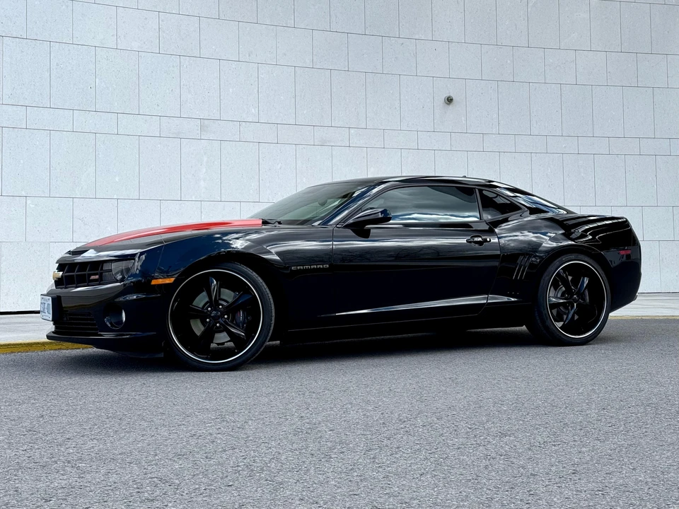 2010 Chevrolet Camaro SS 5th Gen - Image 9 of 31