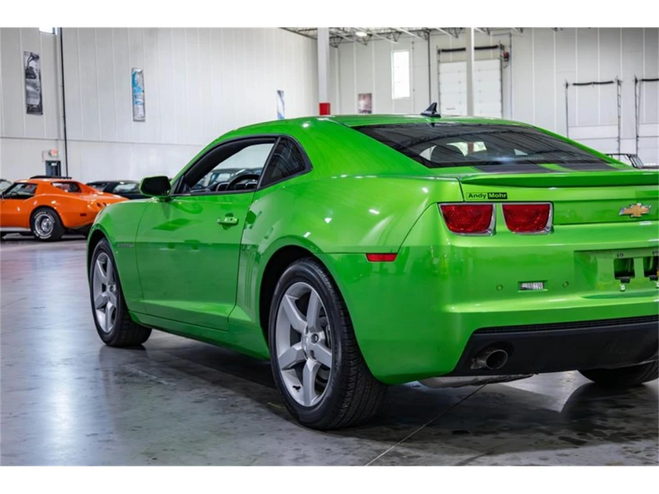 2010 Chevrolet Camaro 5th Gen - Image 26 of 31