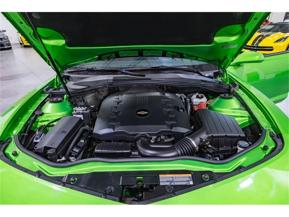 2010 Chevrolet Camaro 5th Gen - Image 17 of 31