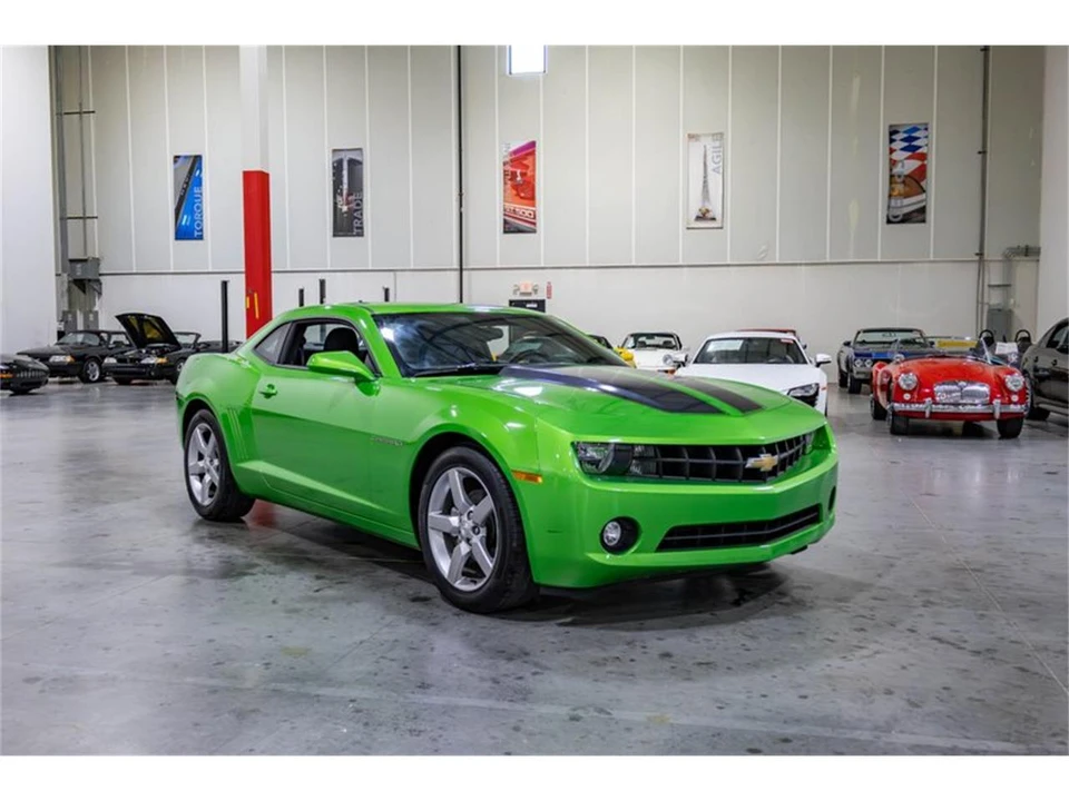 2010 Chevrolet Camaro 5th Gen - Image 9 of 31