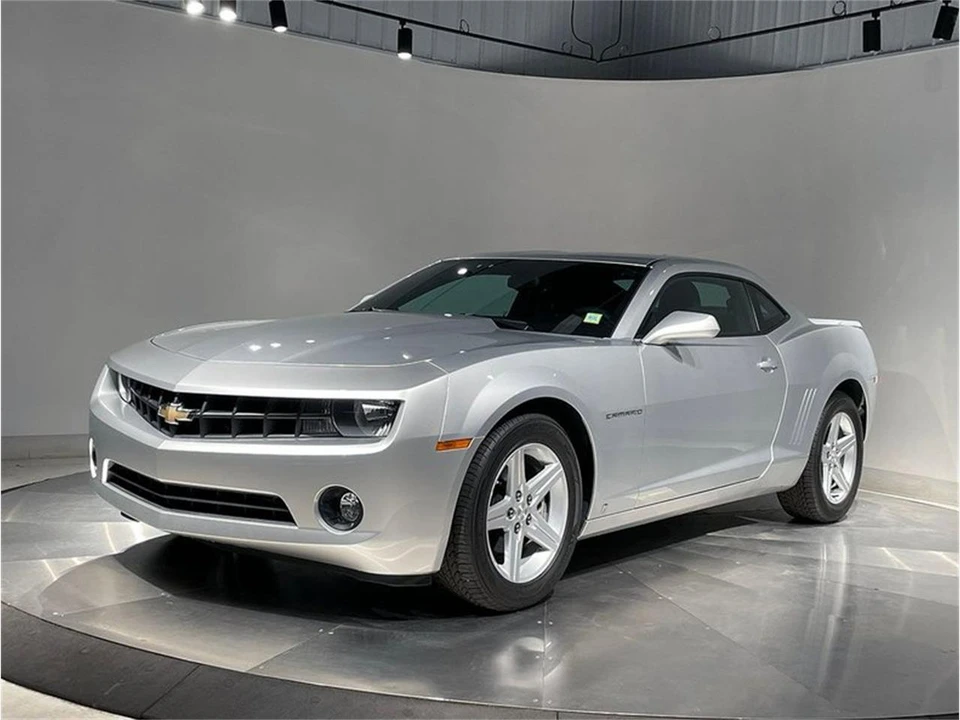 2010 Chevrolet Camaro 5th Gen - Image 2 of 31