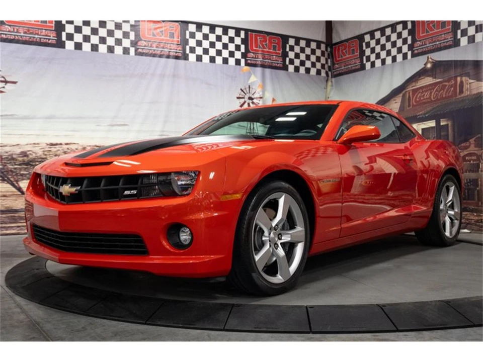 2010 Chevrolet Camaro 5th Gen - Image 2 of 31
