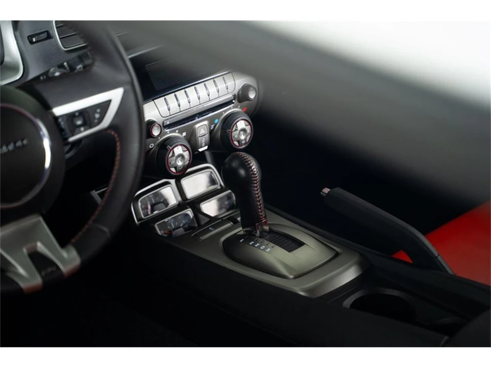 2010 Chevrolet Camaro 5th Gen - Image 24 of 31