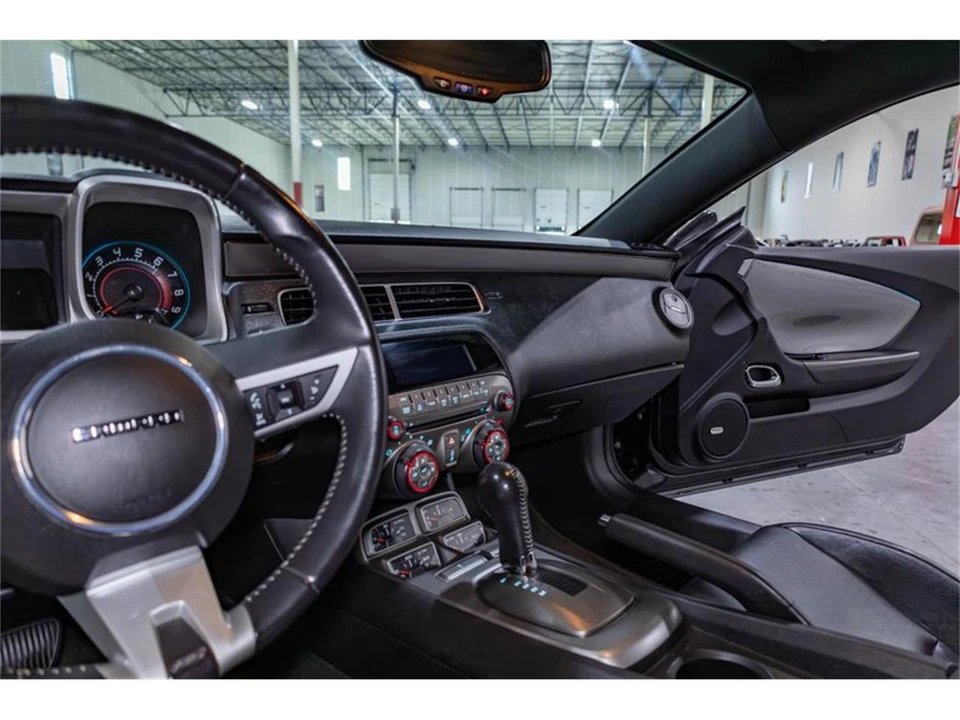 2010 Chevrolet Camaro 5th Gen - Image 14 of 31
